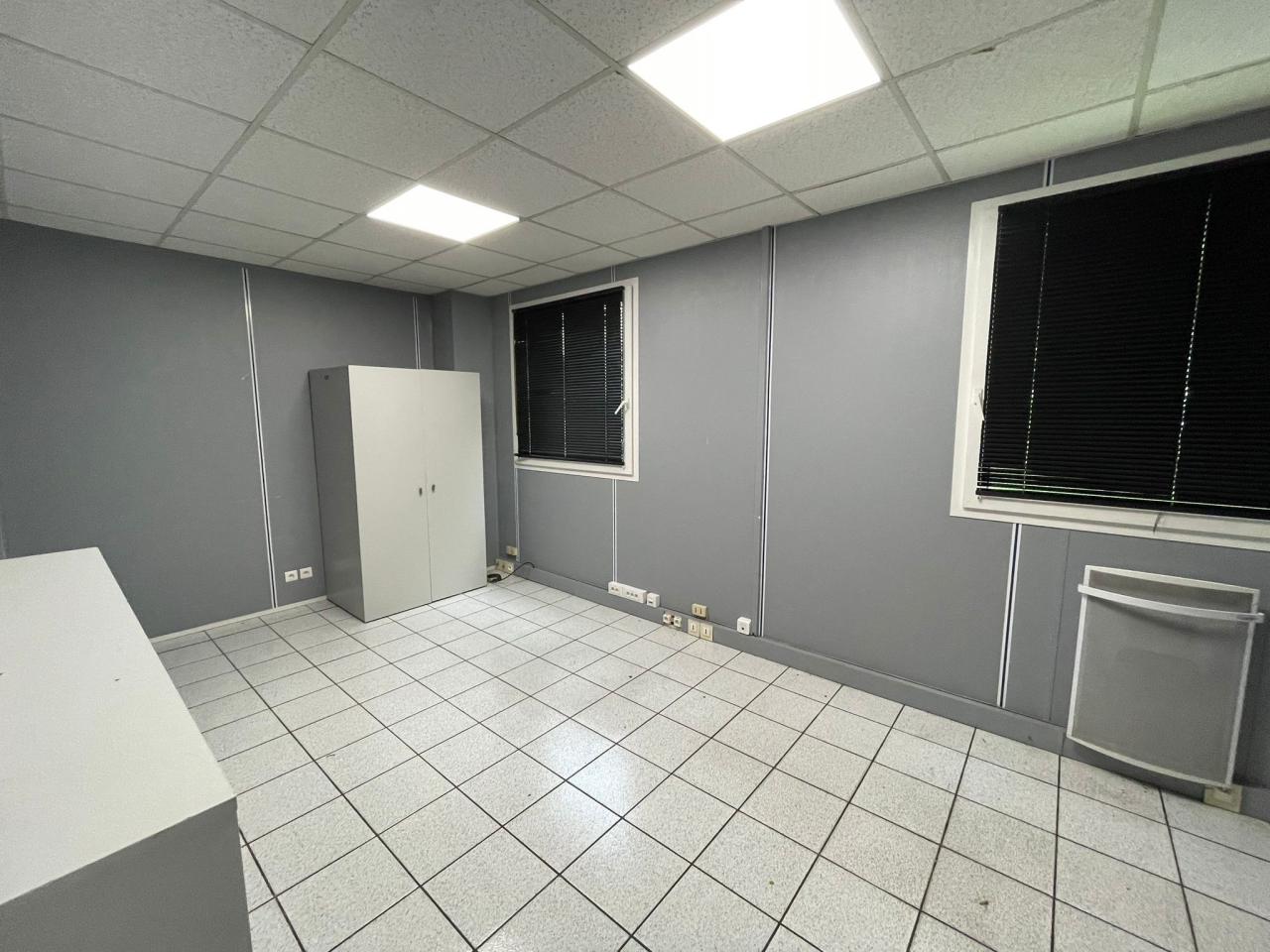 Local d'activité Roncq 2500m² Vente local d'activité Roncq Nord OVACT2424343 11